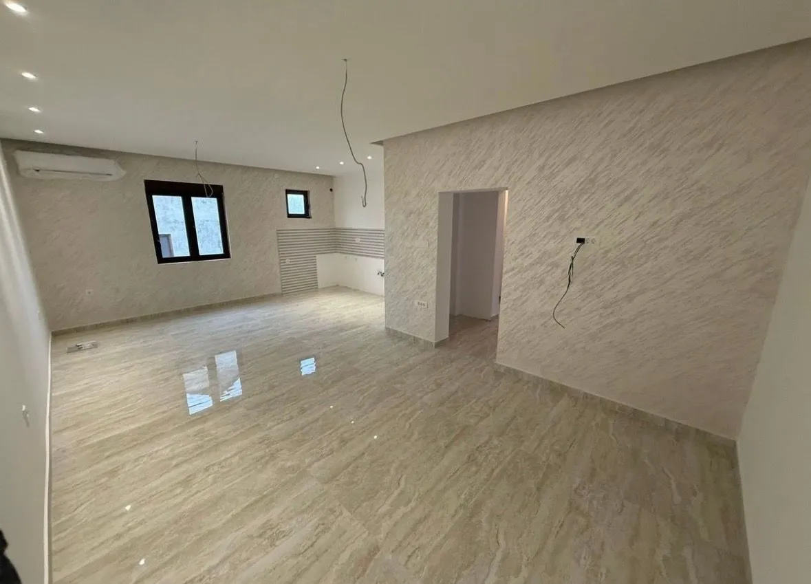 Sale, three bedroom apartment, 78m², Kava, Tivat