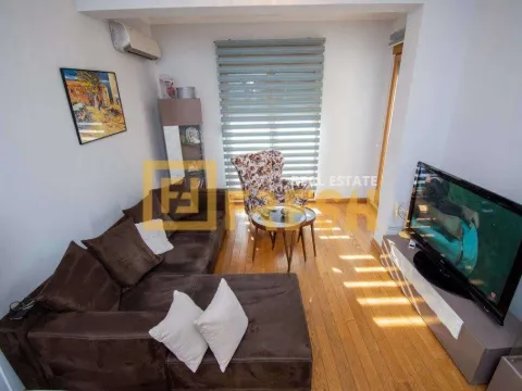Prodaja, jednosoban stan, 49m², City Kvart, Podgorica - image 7
