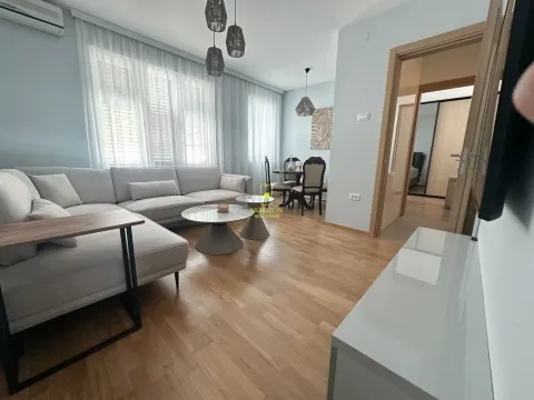 Izdavanje, kuća, 80m², Baston, Podgorica - image 4