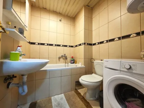 Izdavanje, stan, 44m², Stari Aerodrom, Podgorica - image 10