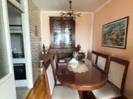 Prodaja, trosoban stan, 105m², Blok 5, Podgorica - image 11