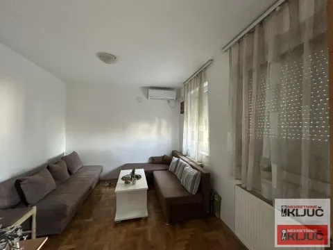 Sale, studio apartment, 25m², Bulevar Evrope, Novi Sad Sve Podlokacije