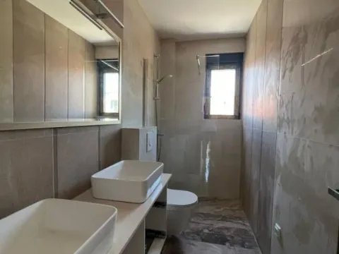 Sale, three bedroom apartment, 82m², Tivat, Crna Gora