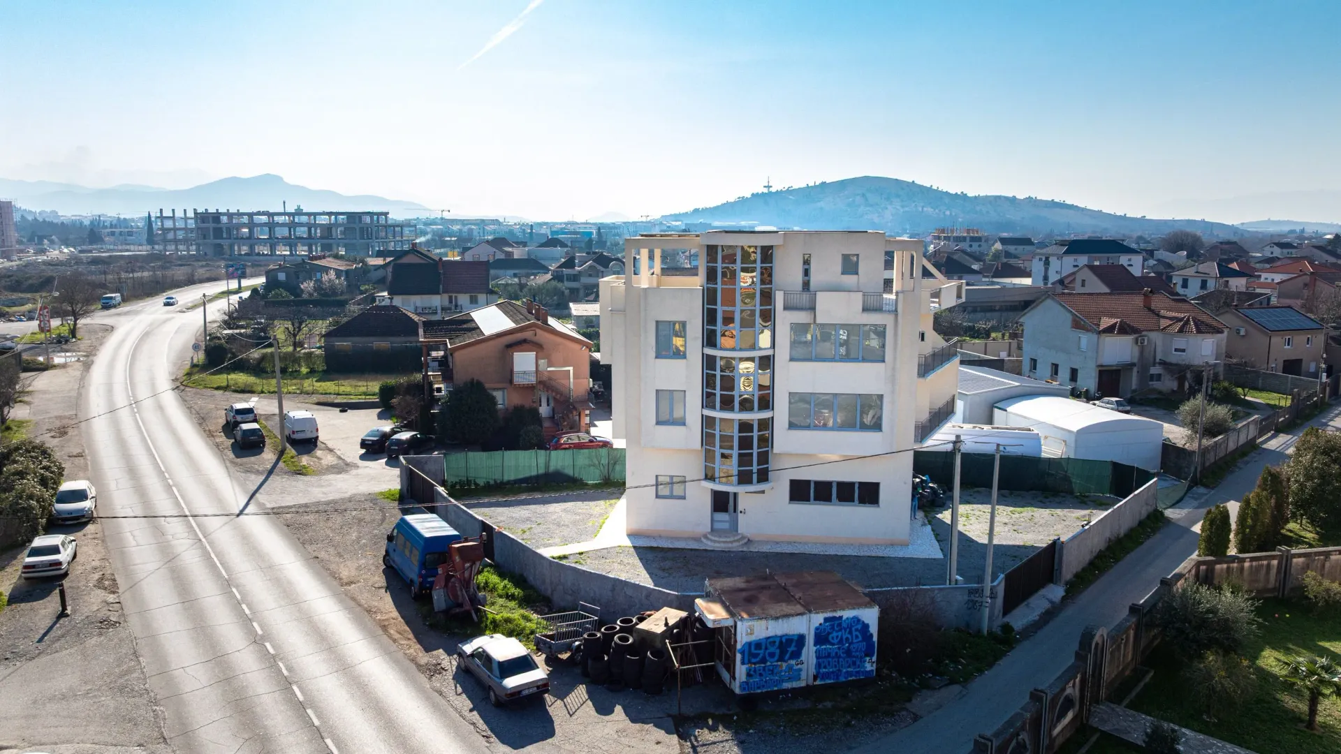 Rent, office space, 600m², Gornja Gorica, Podgorica