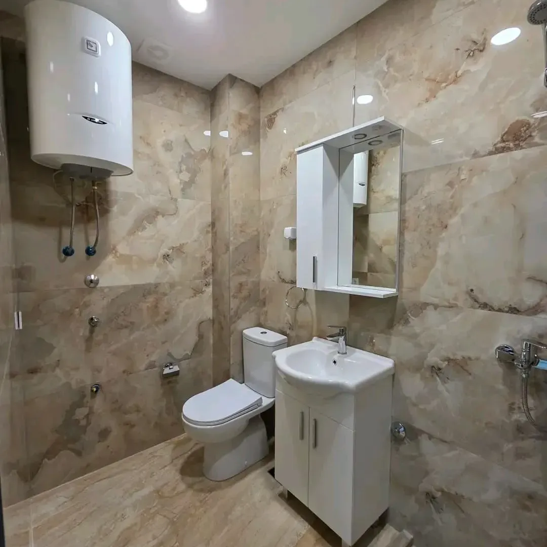 Rent, office space, 48m², Autobuska stanica, Podgorica