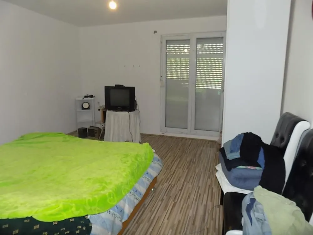 Prodaja, kuća, 250m², Lipar, Jagodina