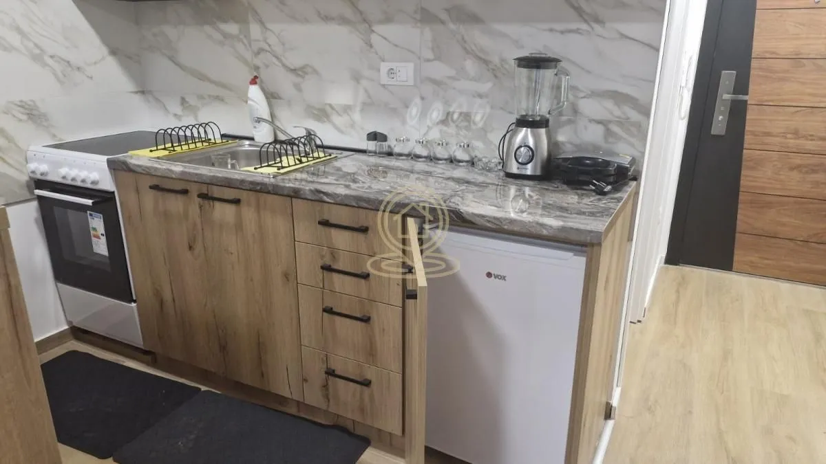 Izdavanje, jednosoban stan, 28m², Adice, Novi Sad Sve Podlokacije