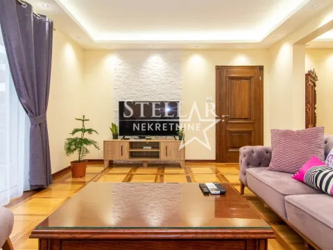 Prodaja, trosoban stan, 128m², Stari Aerodrom, Podgorica - image 3