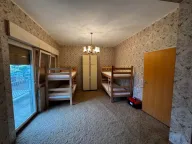 Izdavanje, petosoban stan, 260m², Stari Banovci, Stara Pazova - image 7