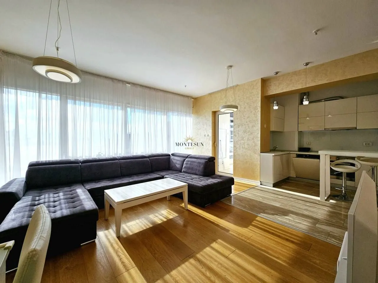 Rent, two bedroom apartment, 87m², Tre Canne, Budva