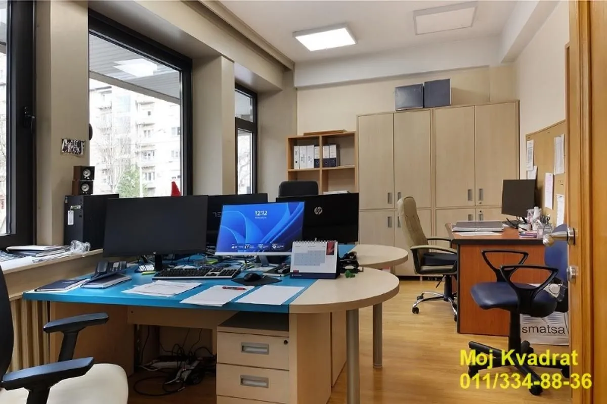 Rent, office space, 653m², Stari Merkator, Novi Beograd Sve Podlokacije