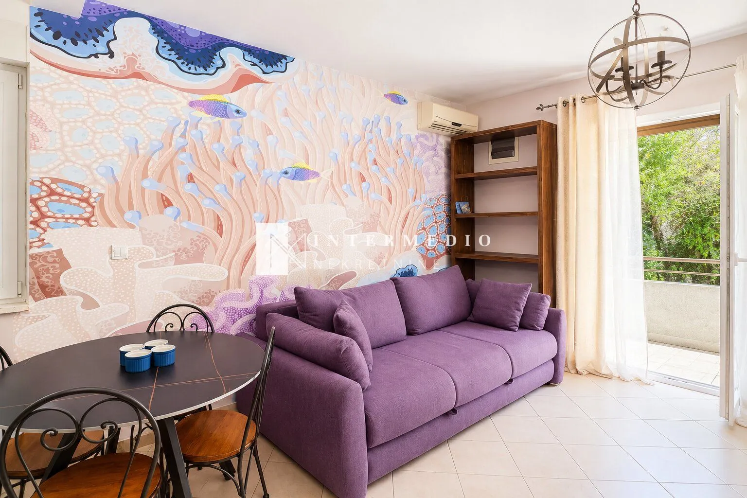 Izdavanje, jednosoban stan, 50m², Topla, Herceg Novi