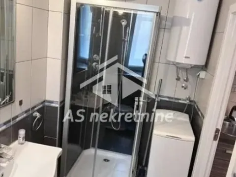 Izdavanje, stan, 40m², Kosančićev Venac, Beograd - image 14