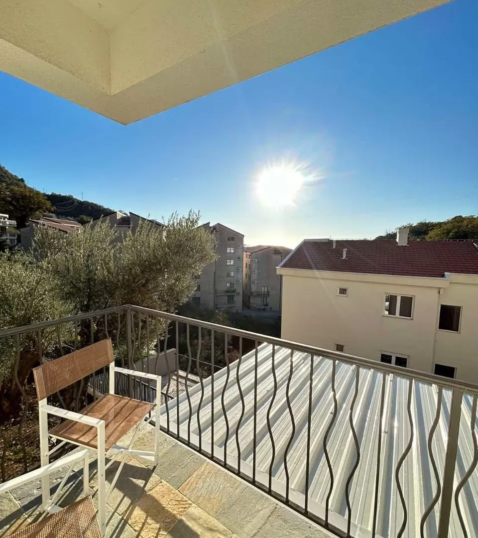 Prodaja, dvosoban stan, 76m², Budva, Crna Gora