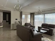 Izdavanje, kuća, 345m², Seljanovo, Tivat - image 3