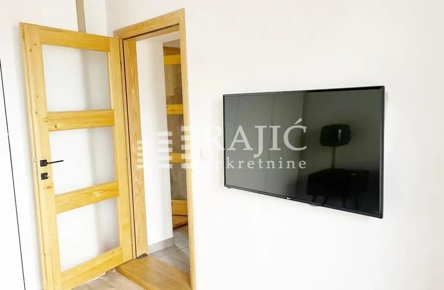 Rent, two bedroom apartment, 55m², Stari Grad, Beograd