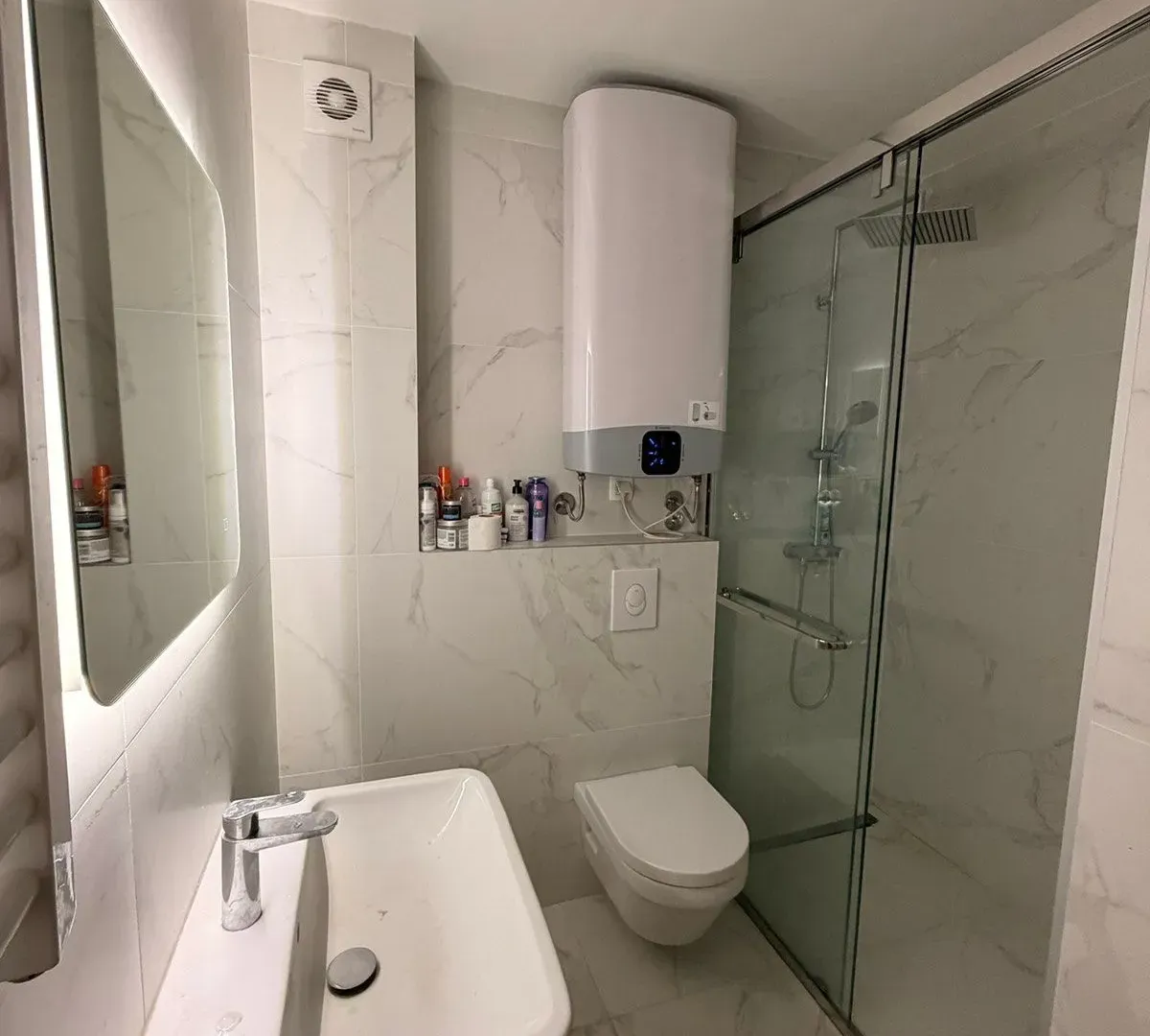 Rent, two bedroom apartment, 61m², Tološi, Podgorica