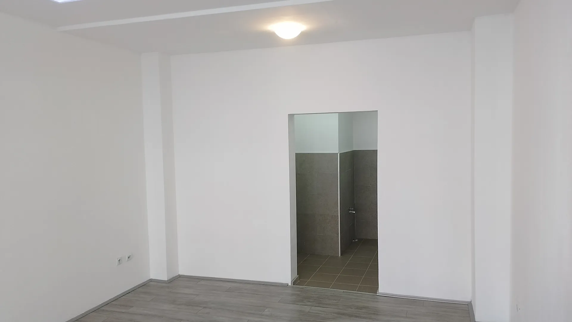 Izdavanje, jednosoban stan, 30m², Medijana, Niš