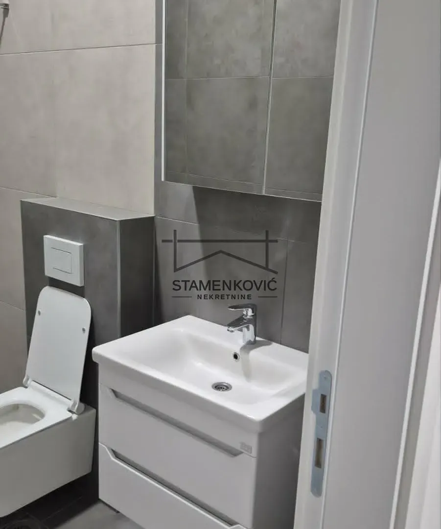Prodaja, stan, 31m², Grbavica, Novi Sad Sve Podlokacije