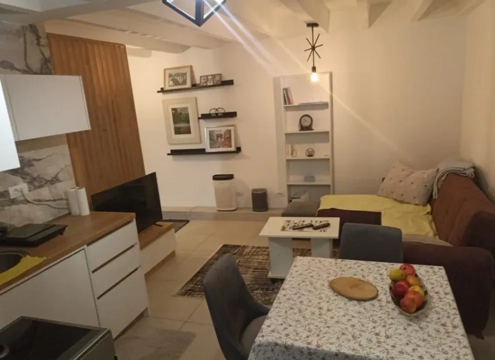 Rent, one bedroom apartment, 43m², Centar, Podgorica