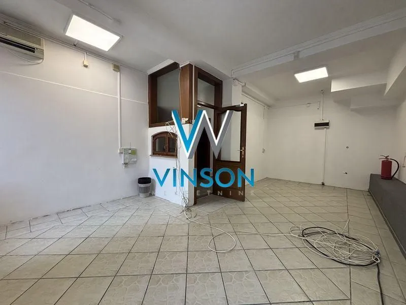 Rent, office space, 160m², Grbavica, Novi Sad Sve Podlokacije