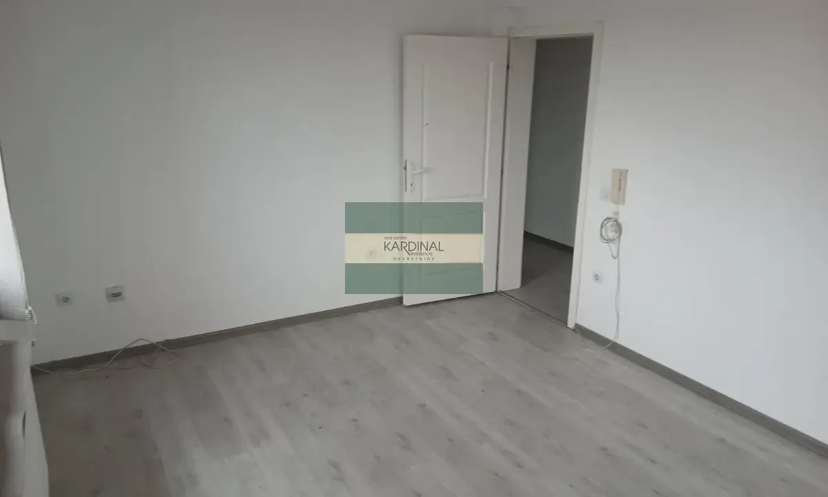 Prodaja, dvosoban stan, 55m², Centar, Jagodina
