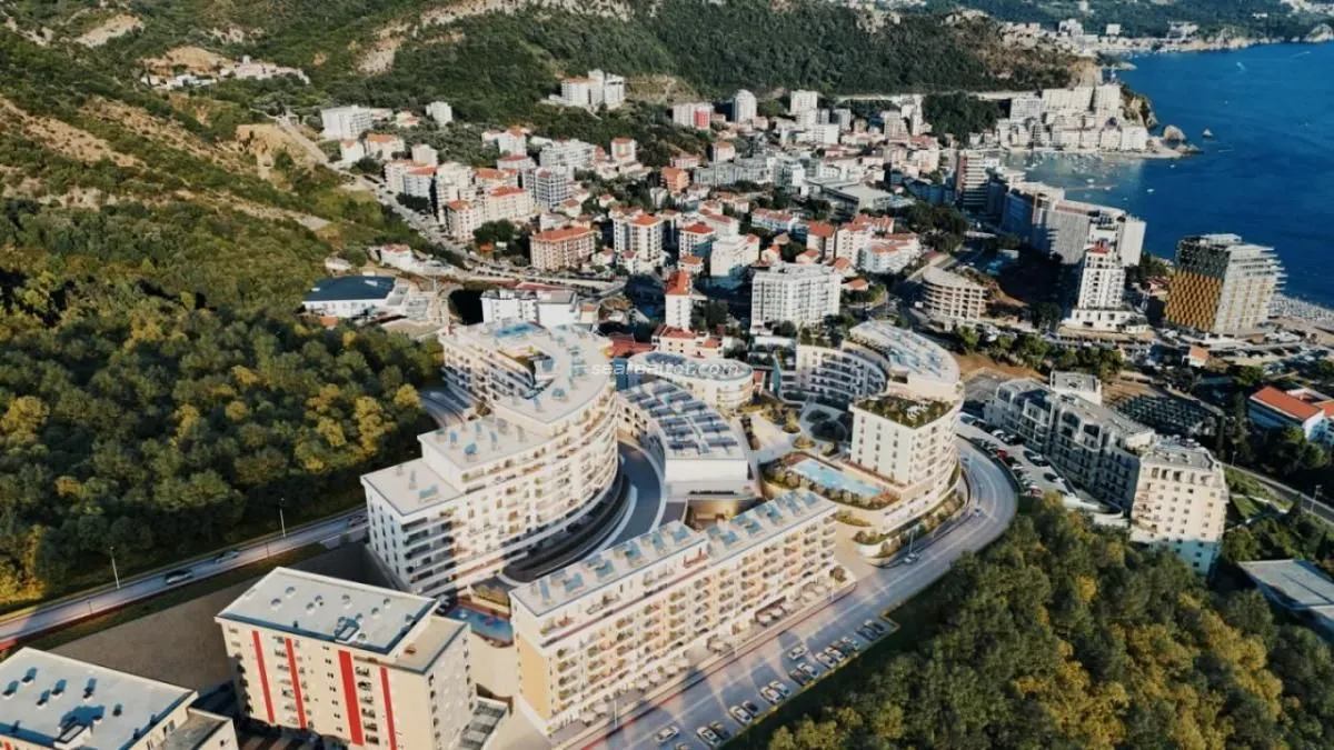 Sale, one bedroom apartment, 54m², Bečići, Budva