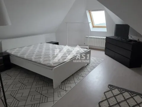 Izdavanje, kuća, 300m², Petrovaradin, Novi Sad - image 6