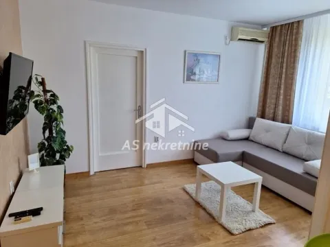 Rent, apartment, 44m², Stari Grad, Beograd - image 1