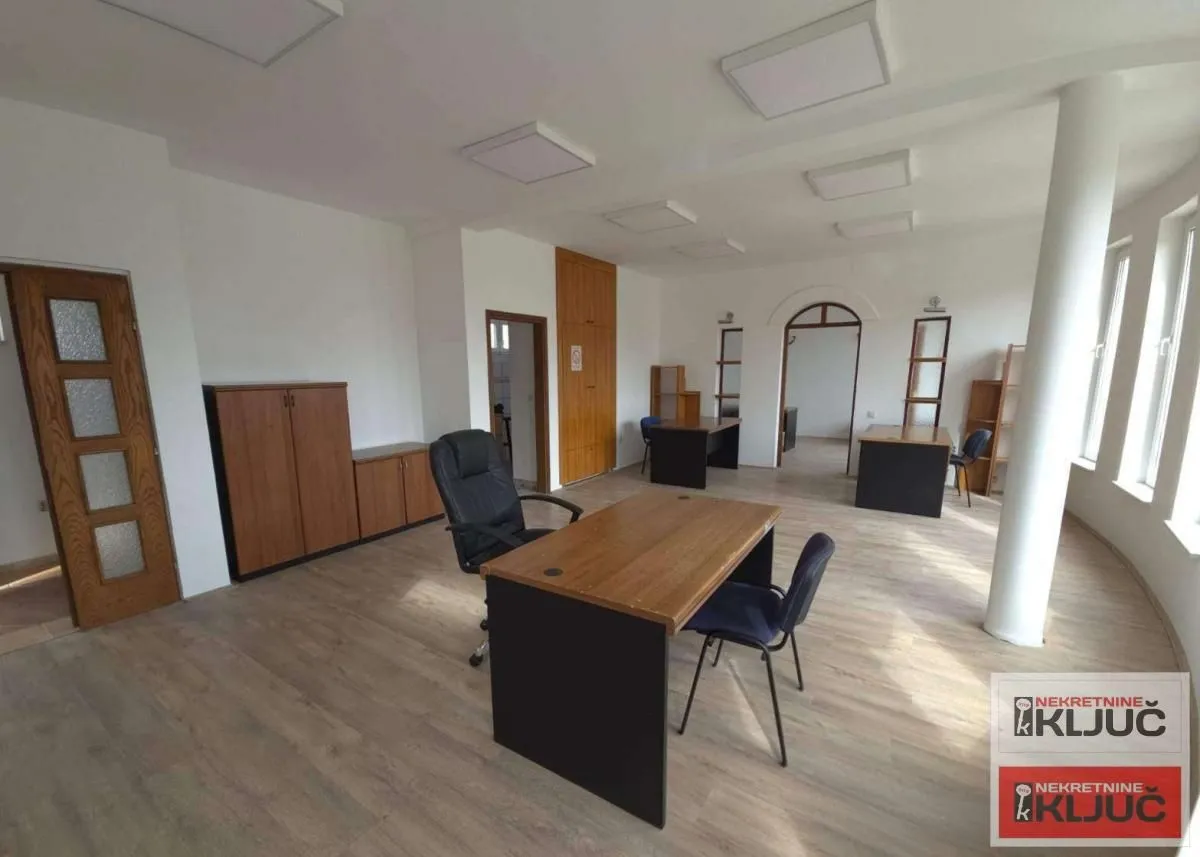 Rent, office space, 180m², Klisa, Novi Sad Sve Podlokacije