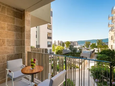 Prodaja, jednosoban stan, 63m², Centar, Tivat - image 5