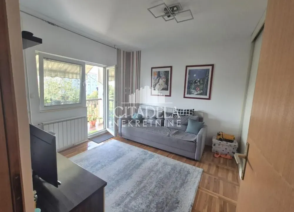 Prodaja, jednosoban stan, 41m², Brace Jerković, Voždovac Sve Podlokacije