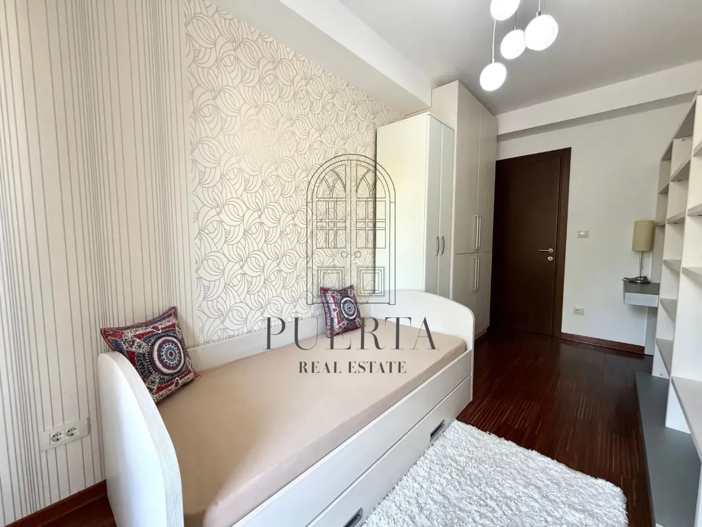 Rent, two bedroom apartment, 78m², Centar, Podgorica