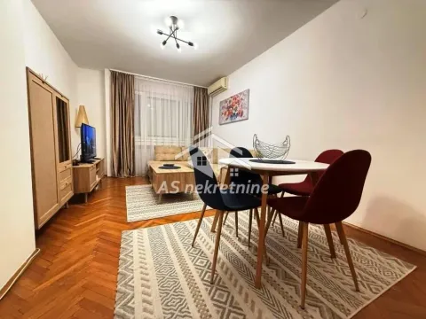 Izdavanje, stan, 37m², Palilula Sve Podlokacije, Beograd - image 9