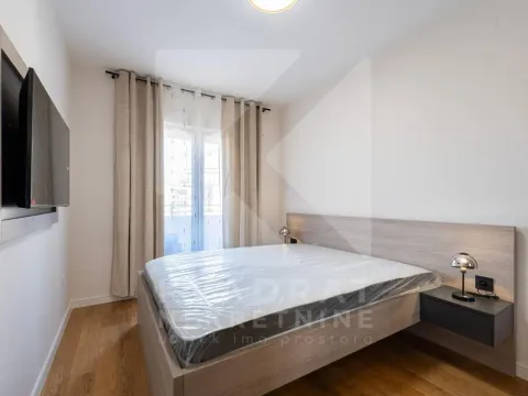 Rent, one bedroom apartment, 47m², Central Point, Podgorica - image 7