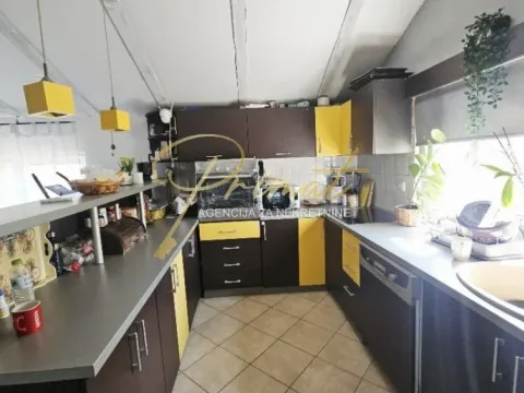 Prodaja, kuća, 148m², Borča 1, Borča Sve Podlokacije - image 10