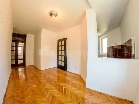 Rent, house, 250m², Višnjica, Palilula Sve Podlokacije - image 5