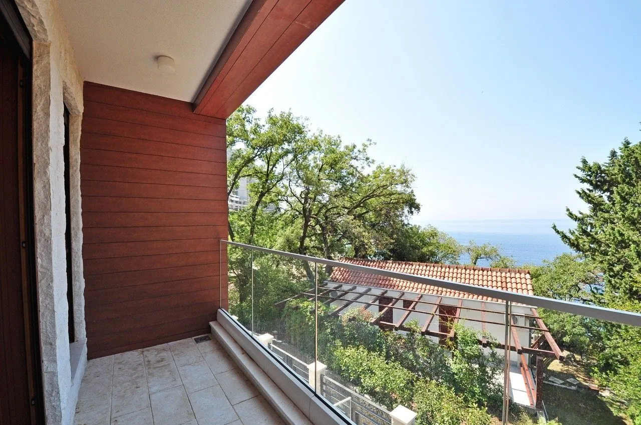 Sale, house, 258m², Reževići, Budva