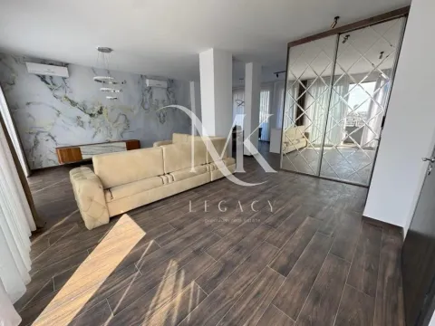 Prodaja, četvorosoban stan, 190m2, Neimar, Vračar, Beograd Prodaja, četvorosoban stan, 190m2, Neimar, Vračar, Beograd