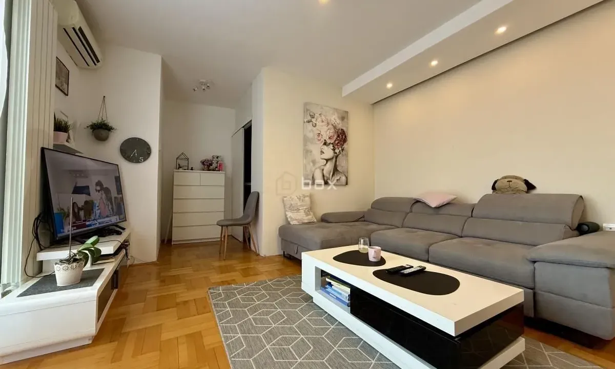 Prodaja, dvosoban stan, 78m², Bulevar, Niš