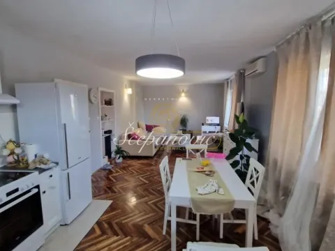 Sale, house, 396m², Klisa, Novi Sad Sve Podlokacije - image 2