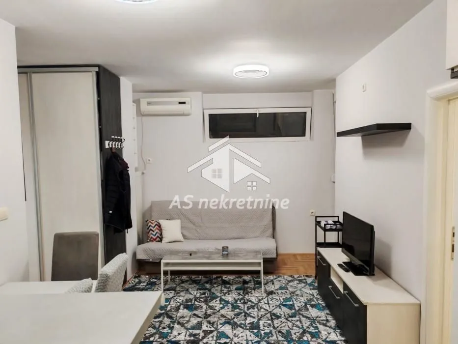 Rent, apartment, 35m², Voždovačka Crkva, Voždovac Sve Podlokacije