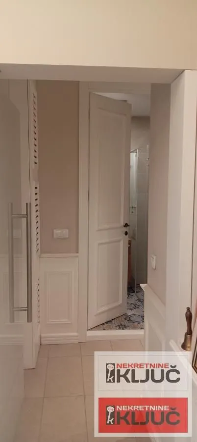 Prodaja, dvosoban stan, 64m², Kej, Novi Sad Sve Podlokacije