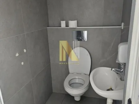 Rent, office space, 300m², Centar, Subotica - image 9