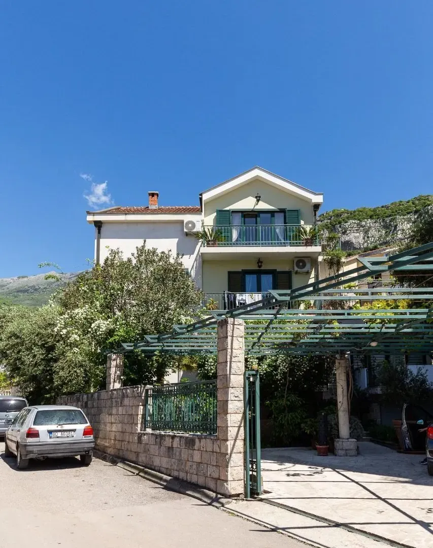 Prodaja, kuća, 285m², Budva, Crna Gora