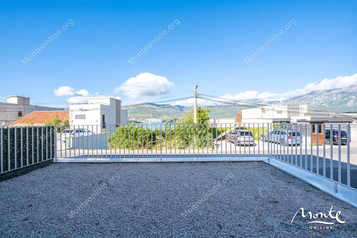 Prodaja, kuća, 100m², Đuraševići, Tivat