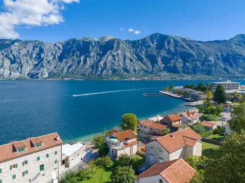 Sale, house, 150m², Stoliv, Kotor - image 21