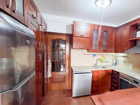 Sale, three bedroom apartment, 136m², Gorica C, Podgorica - image 5