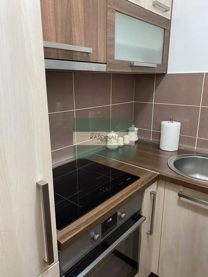 Prodaja, jednosoban stan, 41m², Centar, Čajetina
