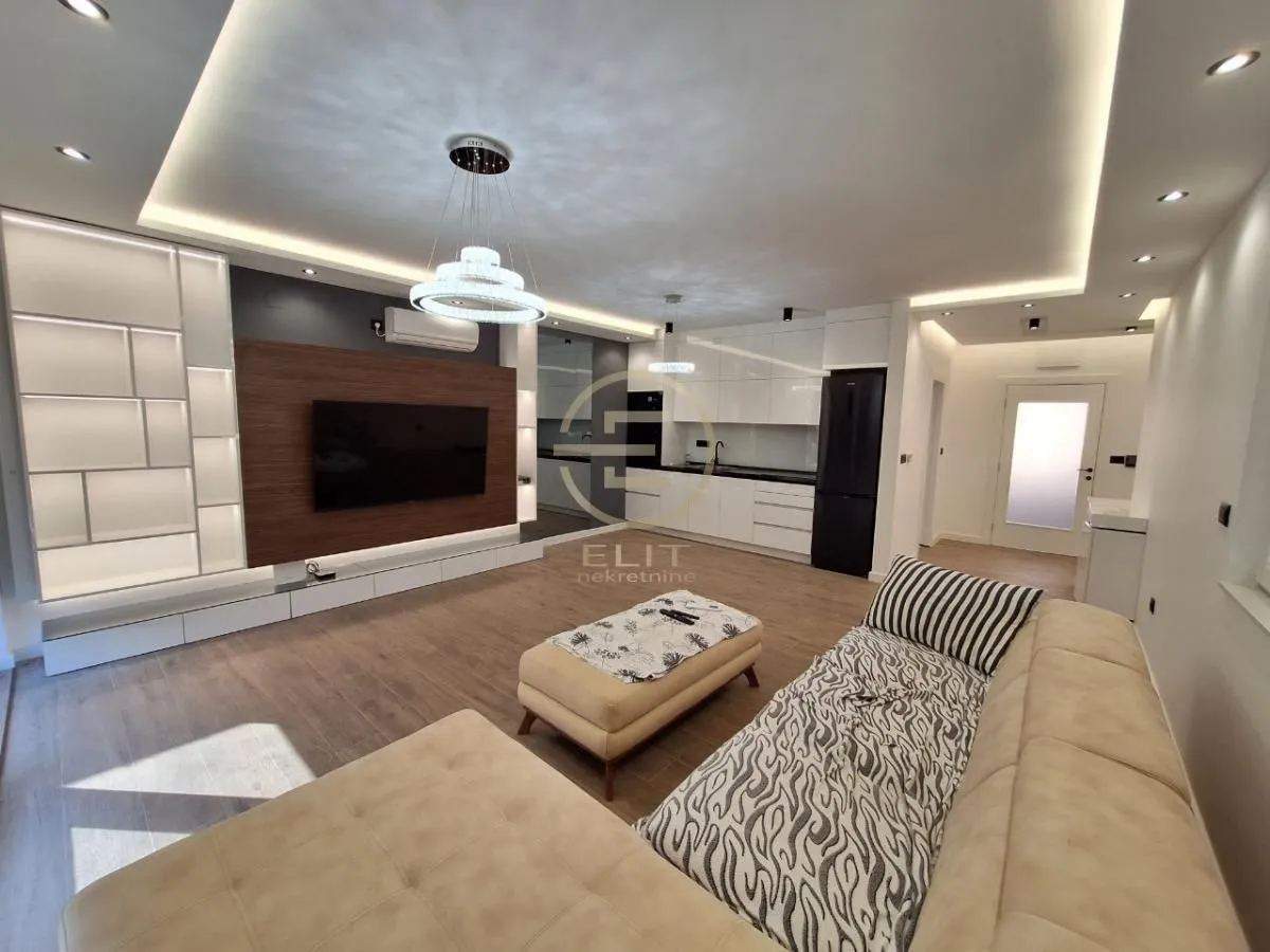 Prodaja, četvorosoban stan, 92m², Veternička rampa, Novi Sad Sve Podlokacije